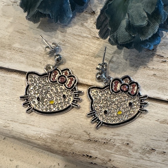 Hello Kitty Sparkling Silver and Pink Earrings - Picture 2 of 2